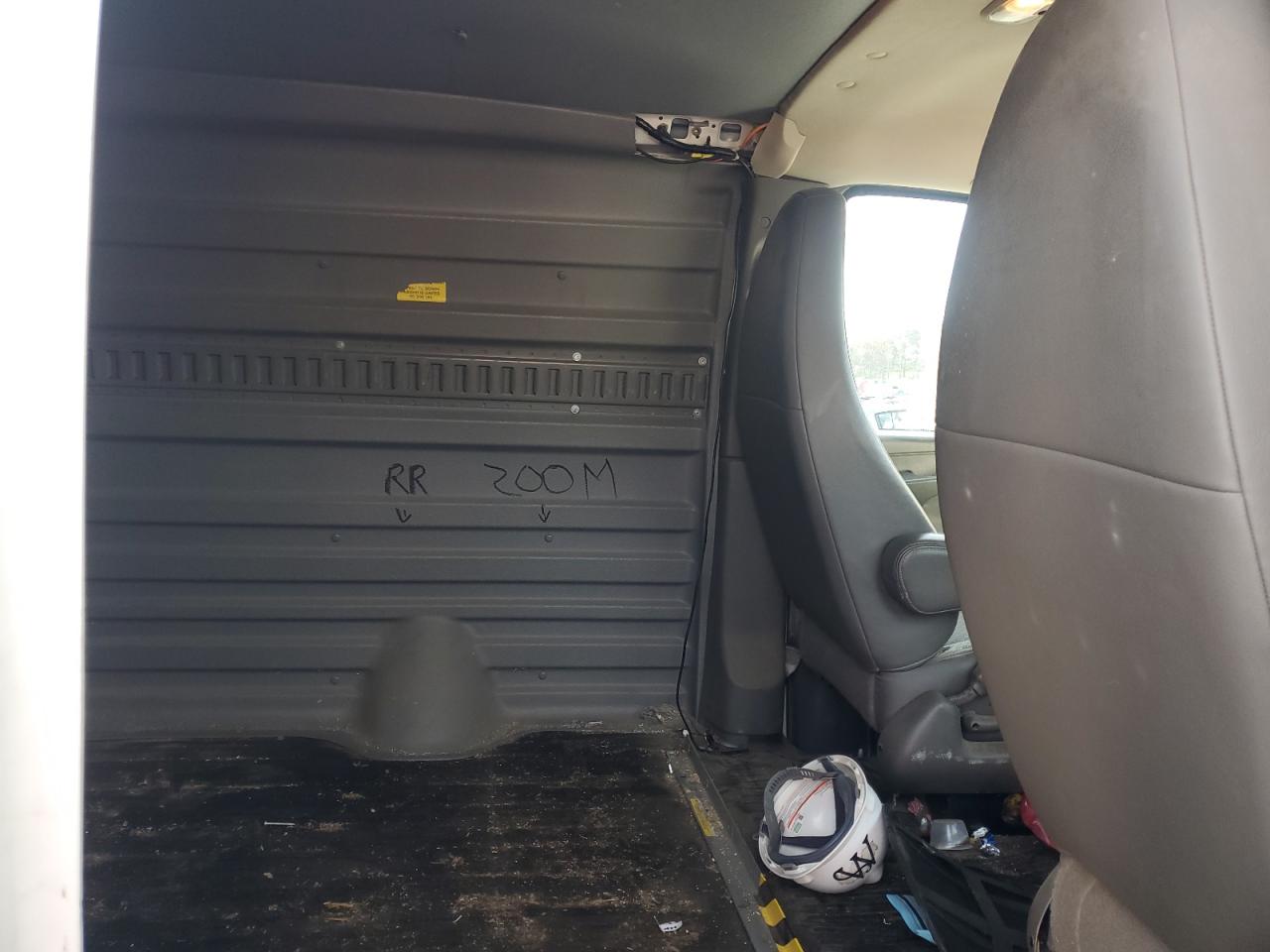 2011 Chevrolet Express G1500 VIN: 1GCSGAF42B1128449 Lot: 85550885