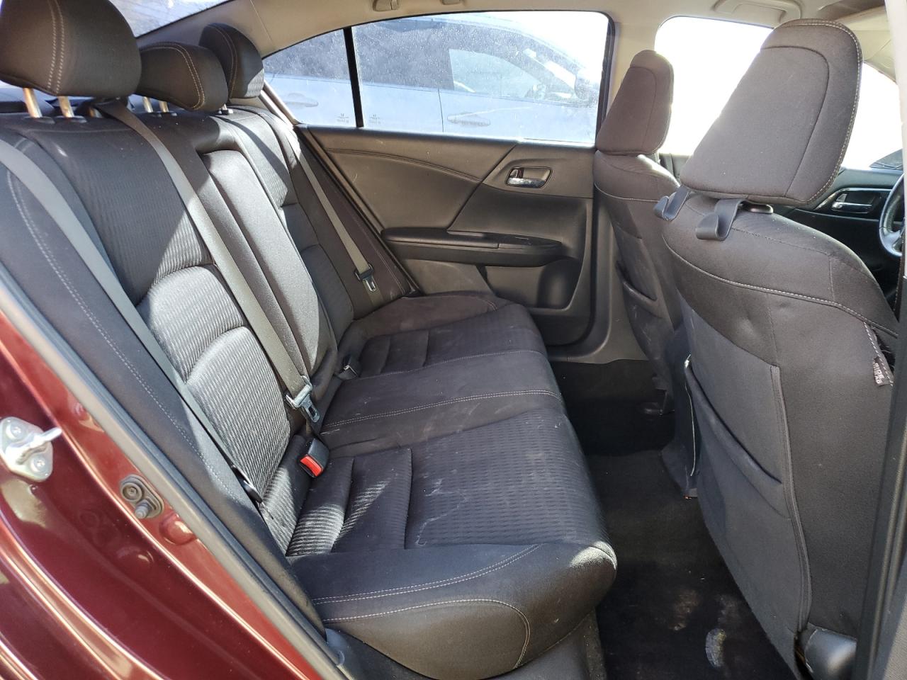 2015 Honda Accord Sport VIN: 1HGCR2F58FA102118 Lot: 86183785