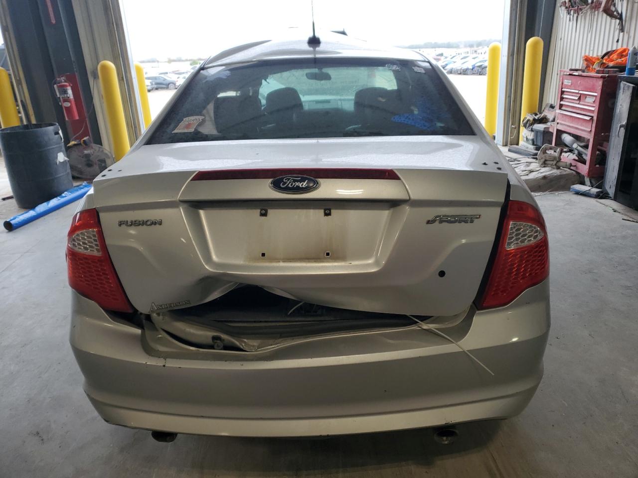 2011 Ford Fusion Sport VIN: 3FAHP0KCXBR150616 Lot: 86107295