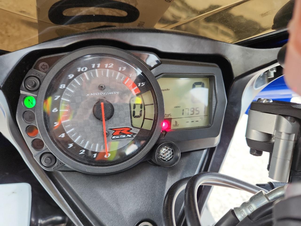 2007 Suzuki Gsx-R1000 VIN: JS1GT77A972102127 Lot: 86080465