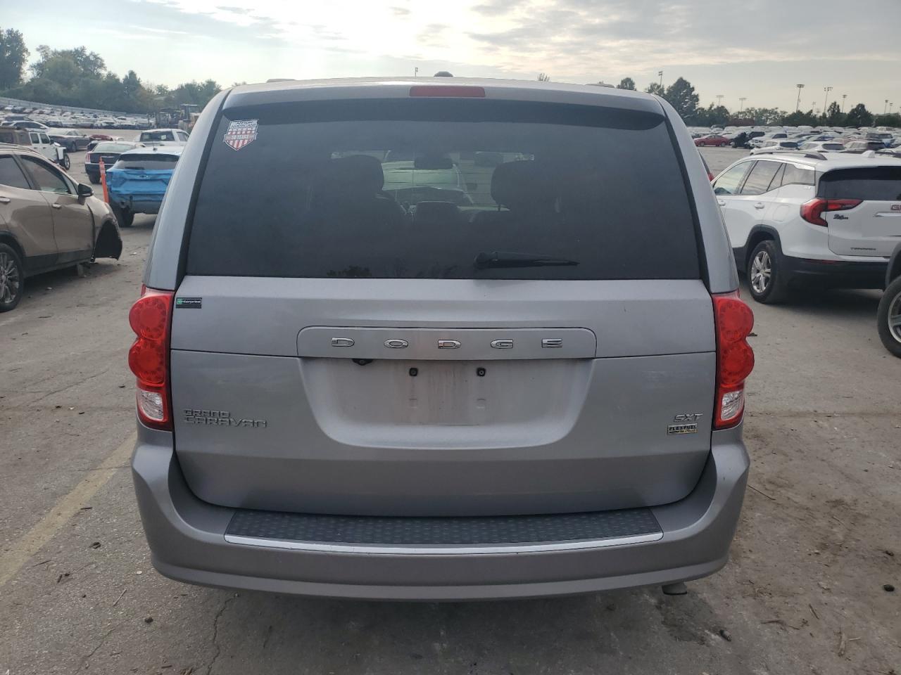 2019 Dodge Grand Caravan Sxt VIN: 2C4RDGCG3KR512874 Lot: 85870755