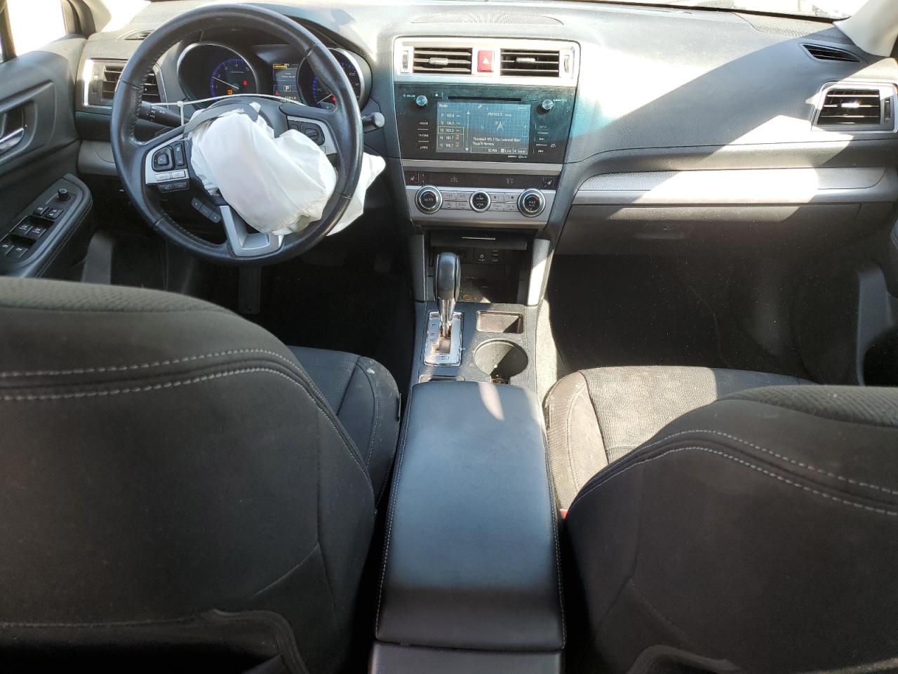 2015 Subaru Legacy 2.5I Premium VIN: 4S3BNAC66F3055821 Lot: 85258315