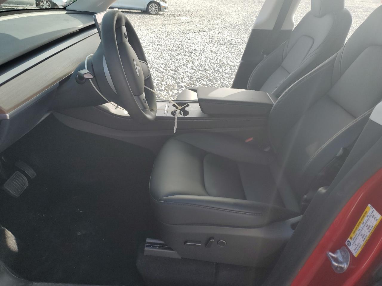 2023 Tesla Model Y VIN: 7SAYGDEE8PF837748 Lot: 84366475