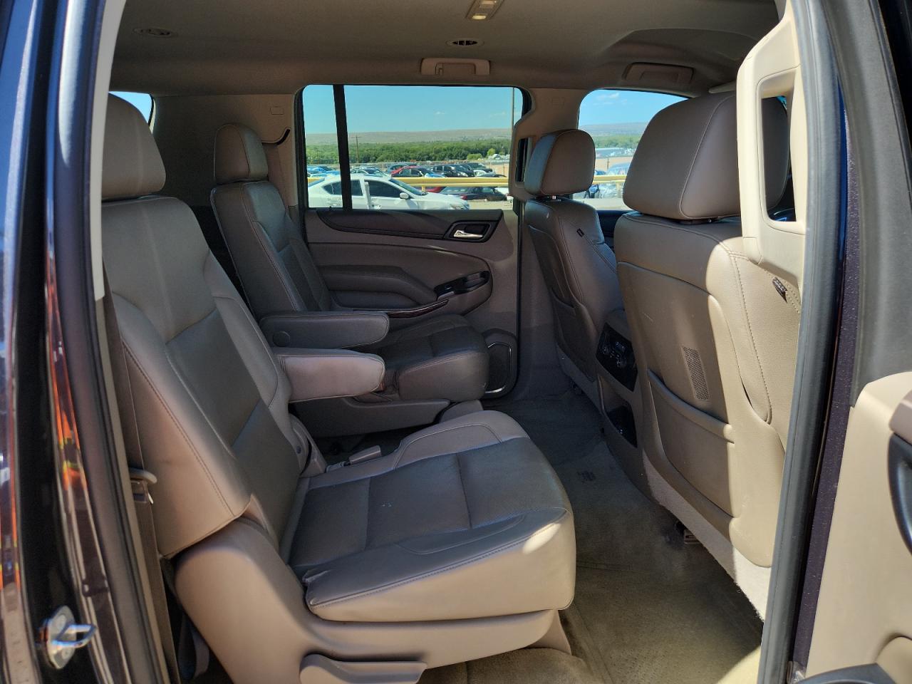 2016 GMC Yukon Xl K1500 Slt VIN: 1GKS2GKC9GR257090 Lot: 84047115