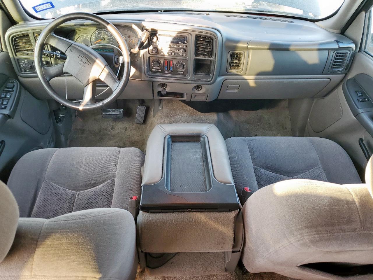 2003 Chevrolet Suburban K1500 VIN: 3GNFK16Z53G154565 Lot: 85582955