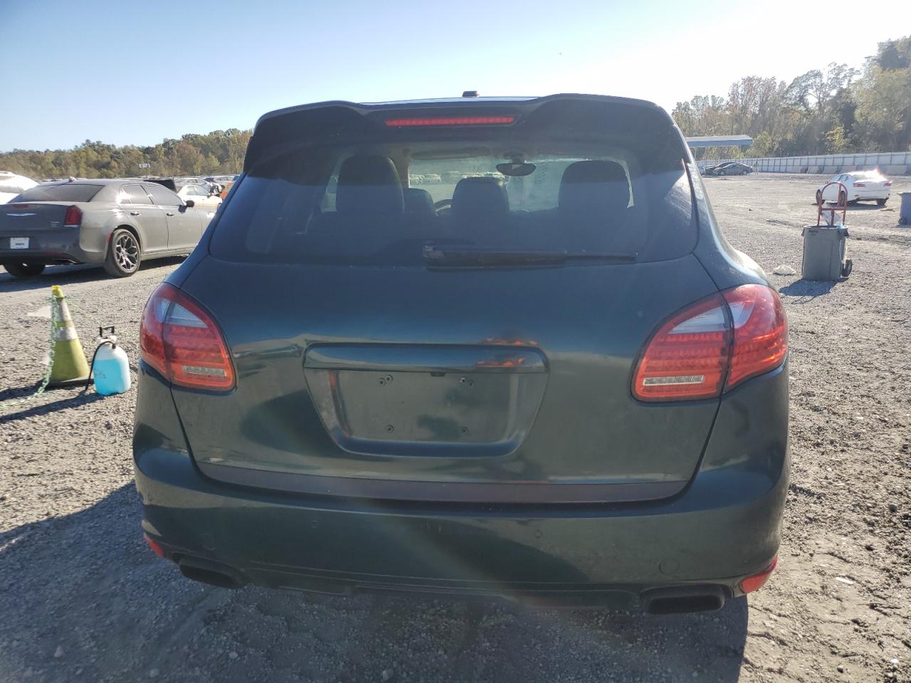 2012 Porsche Cayenne S Hybrid VIN: WP1AE2A27CLA93151 Lot: 43512666