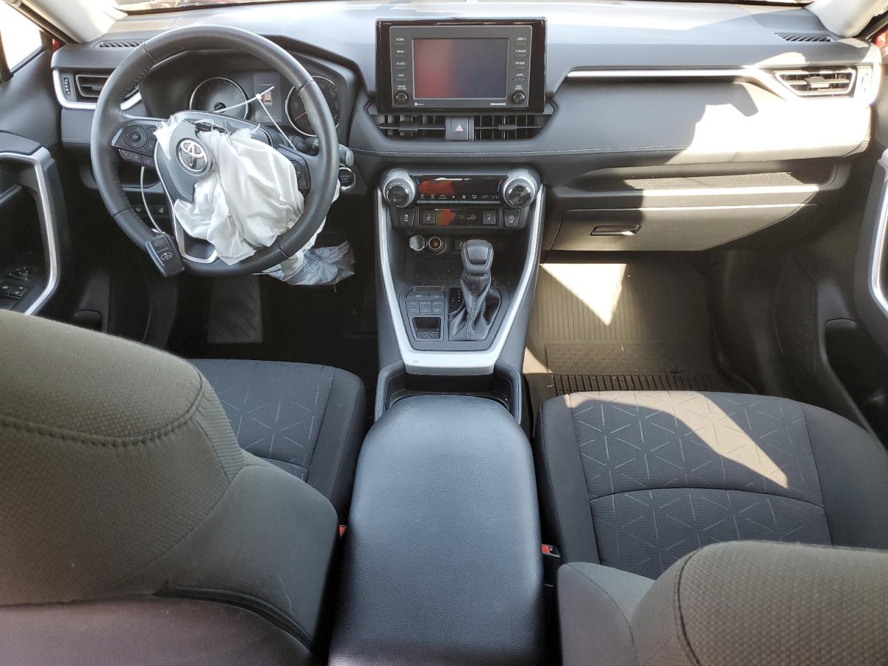 2021 Toyota Rav4 Xle VIN: 2T3P1RFV2MW234659 Lot: 84874395