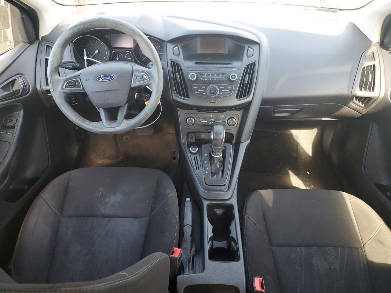 2015 Ford Focus S VIN: 1FADP3E27FL200427 Lot: 84943955