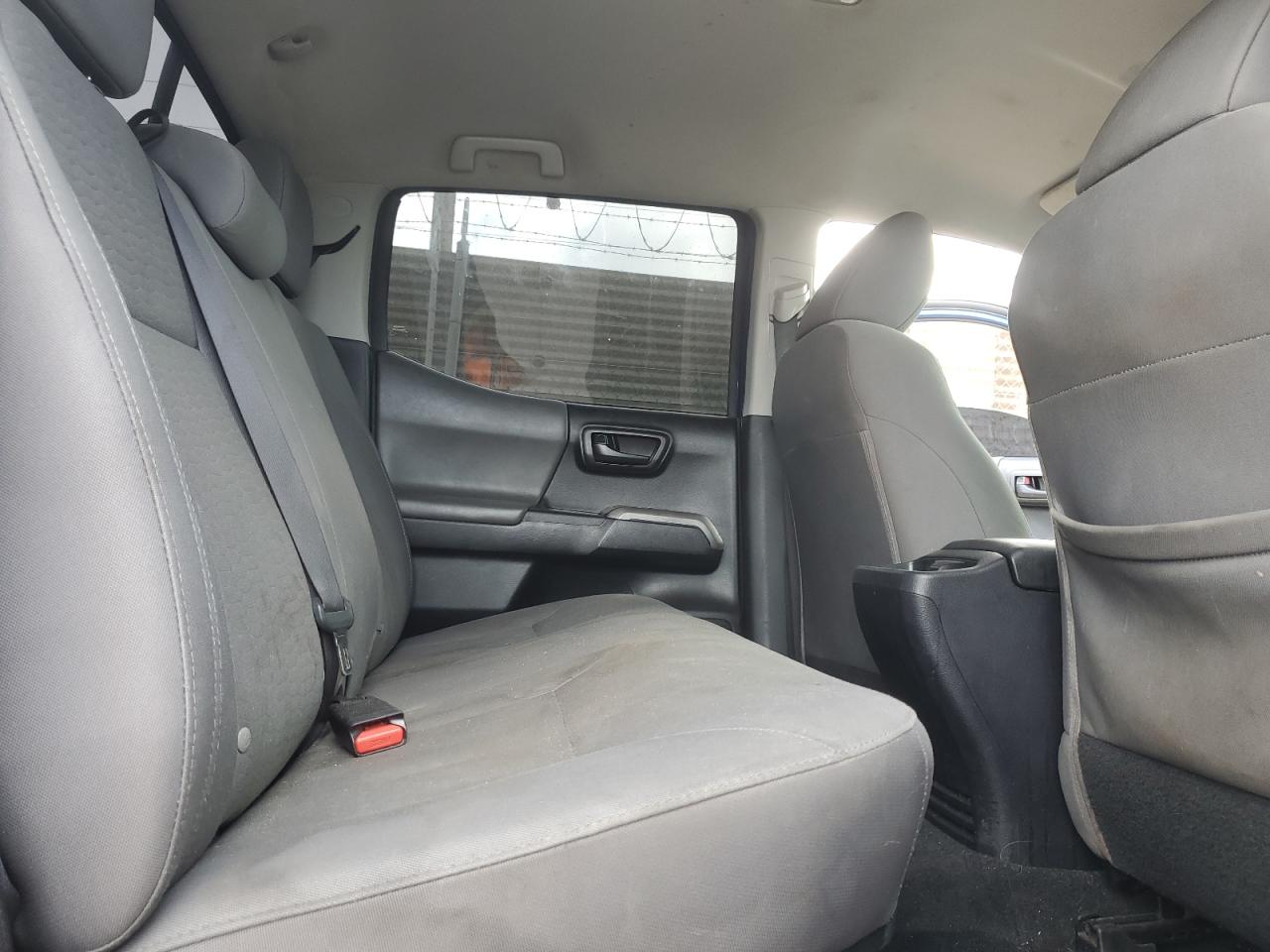 2017 Toyota Tacoma Double Cab VIN: 3TMCZ5ANXHM079745 Lot: 82199345