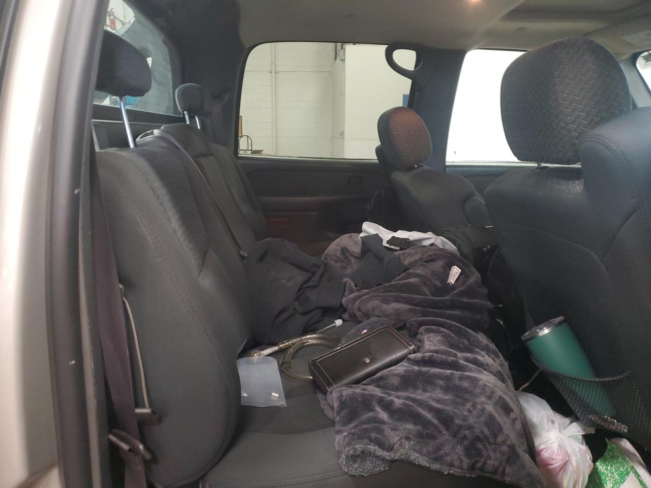 2004 Chevrolet Avalanche K1500 VIN: 3GNEK12T84G247644 Lot: 86168665