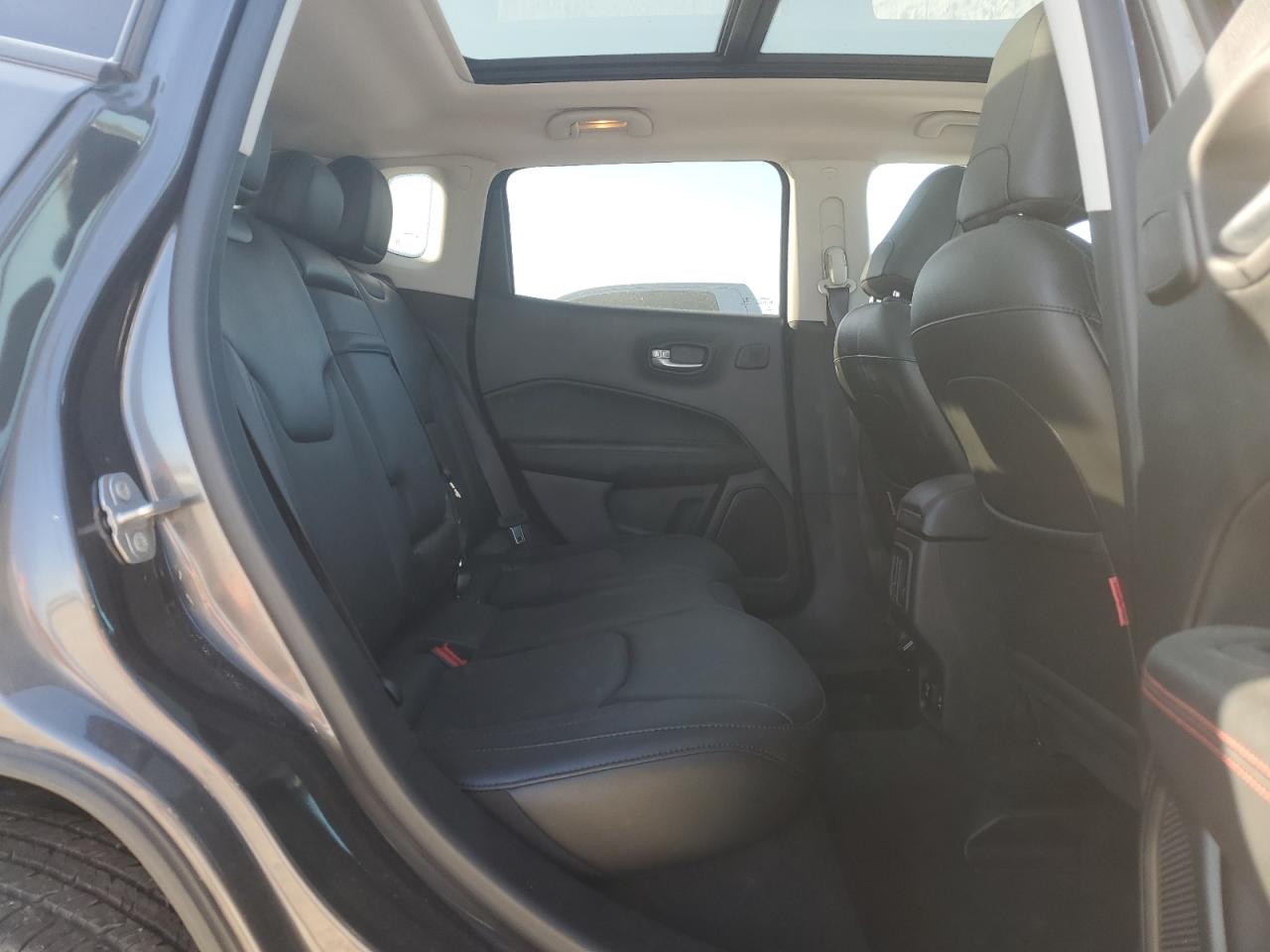 2018 Jeep Compass Trailhawk VIN: 3C4NJDDB0JT465677 Lot: 87439245
