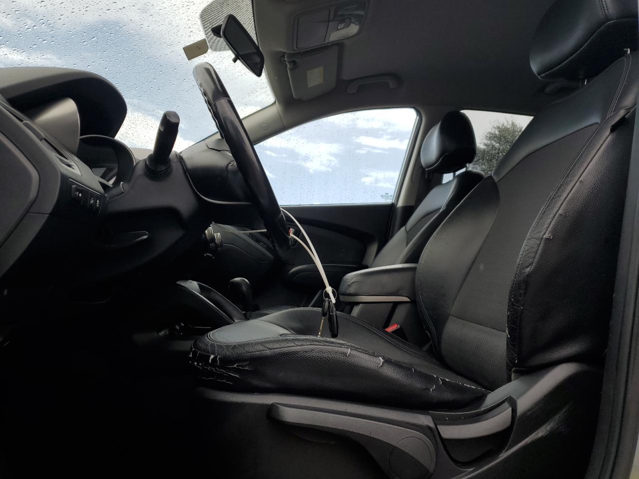 2011 Hyundai Tucson Gls VIN: KM8JU3AC3BU222400 Lot: 82191375