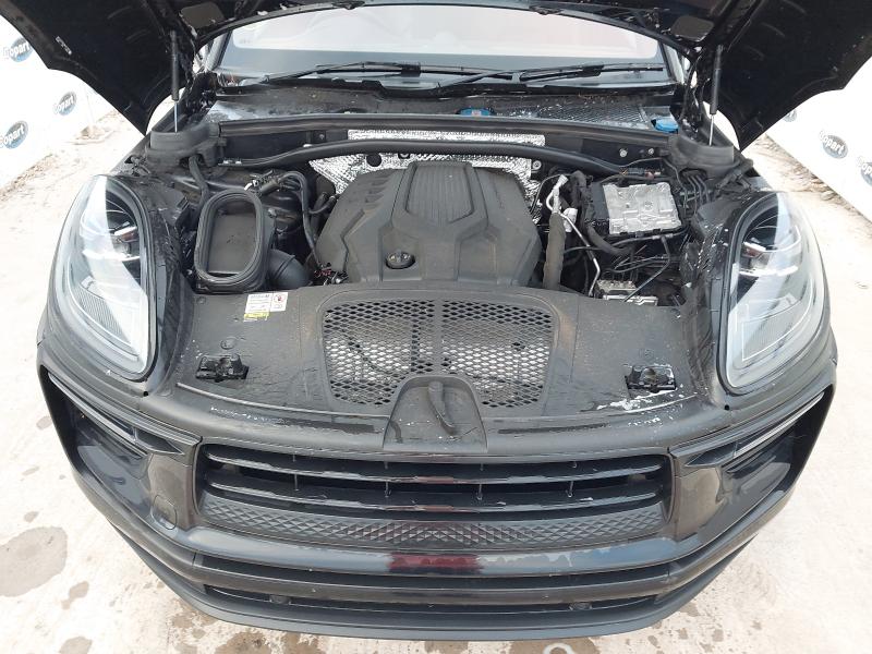 2022 PORSCHE MACAN 5DR PDK