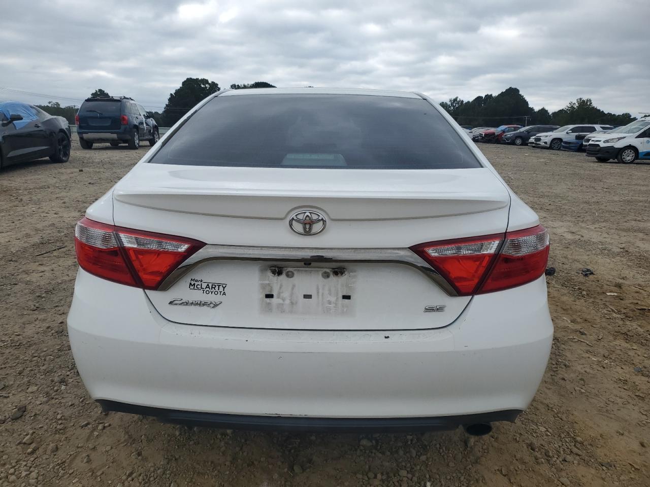 2015 Toyota Camry Le VIN: 4T1BF1FK4FU100041 Lot: 85348875