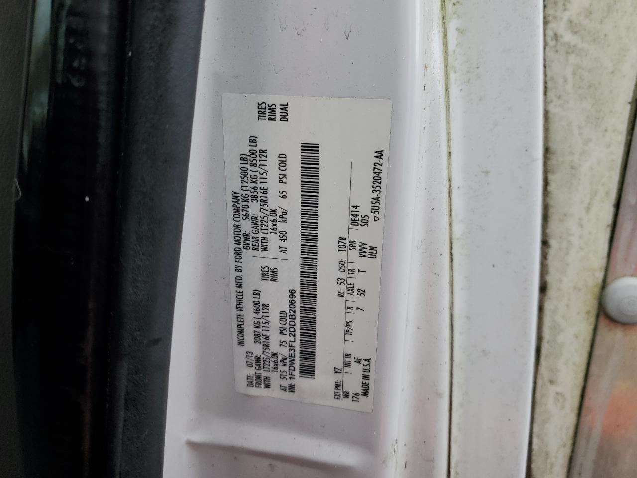 2013 Ford Econoline E350 Super Duty Box Truck VIN: 1FDWE3FL2DDB20696 Lot: 89696445