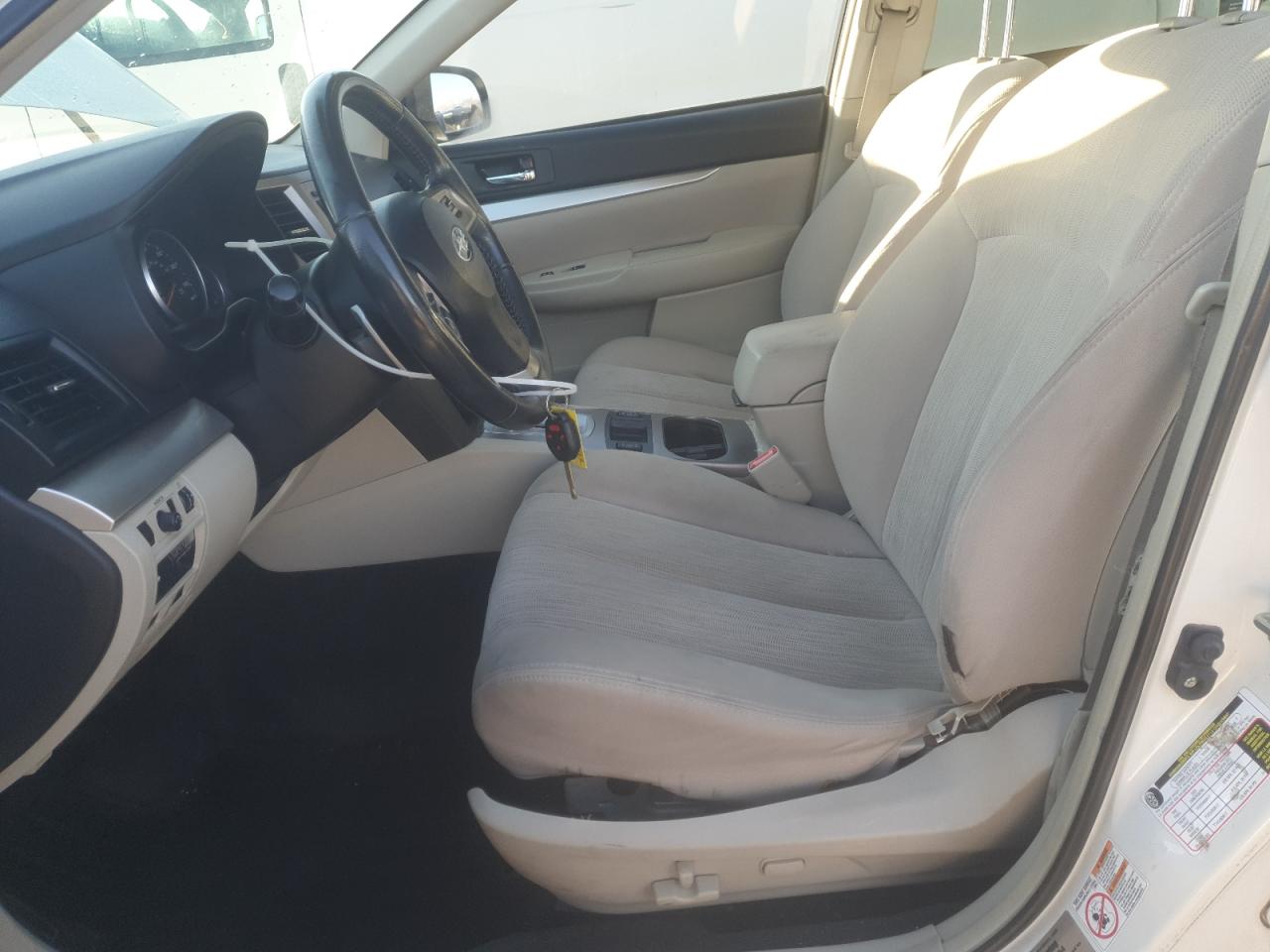 2013 Subaru Outback 2.5I Premium VIN: 4S4BRCGC1D3267132 Lot: 85375275