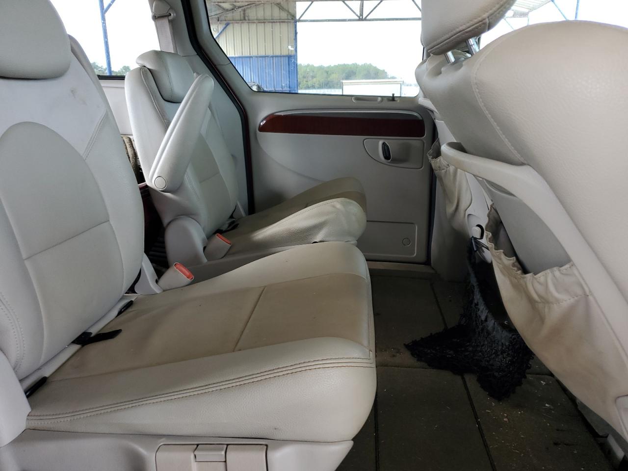 2006 Chrysler Town & Country Limited VIN: 2A8GP64L86R718503 Lot: 82333555