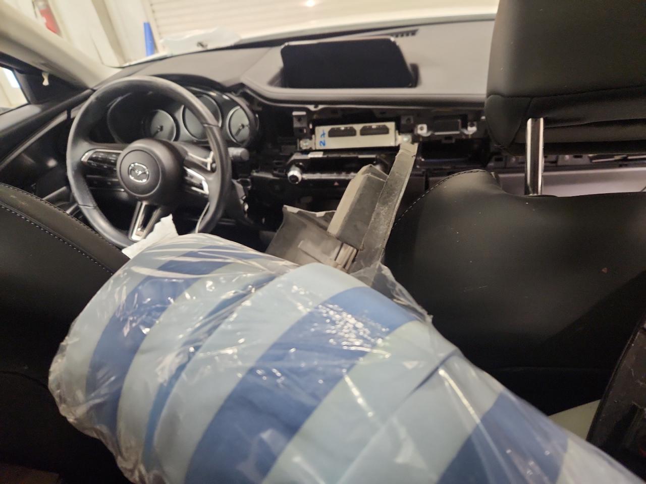 2025 Mazda Cx-30 Preferred VIN: 3MVDMBCM4SM801898 Lot: 87442455