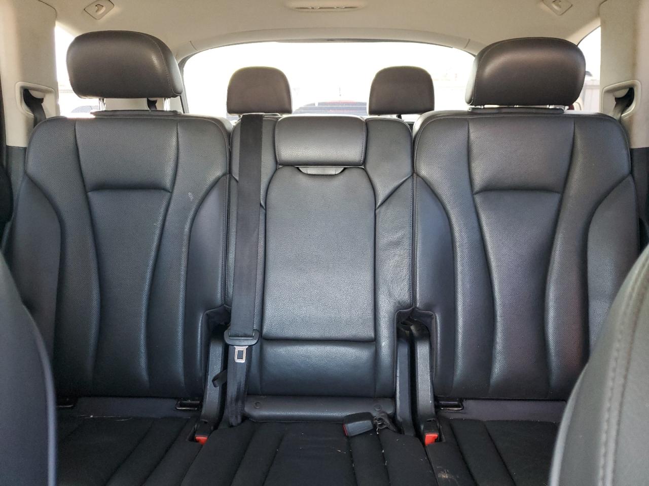 2017 Audi Q7 Premium Plus VIN: WA1LAAF72HD031575 Lot: 84937545