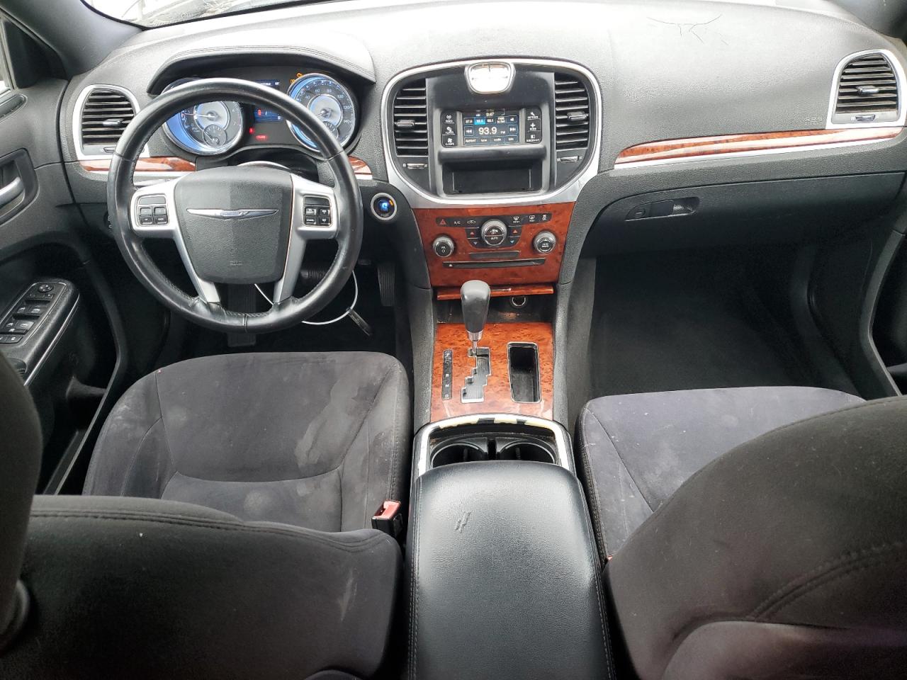 2012 Chrysler 300 VIN: 2C3CCAAGXCH114551 Lot: 82530925