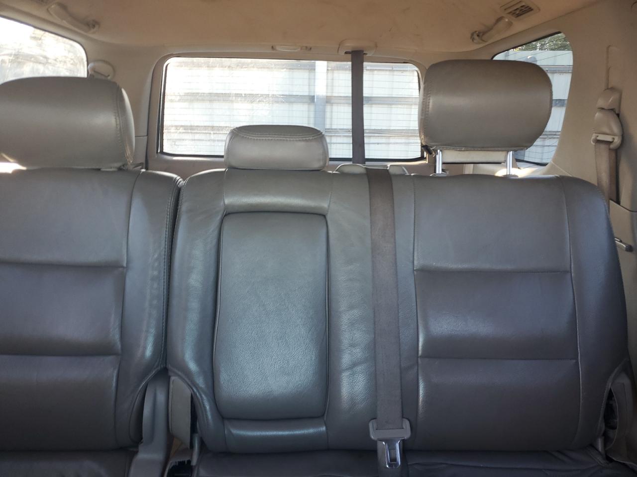 2005 Toyota Sequoia Sr5 VIN: 5TDZT34A05S250880 Lot: 87128275