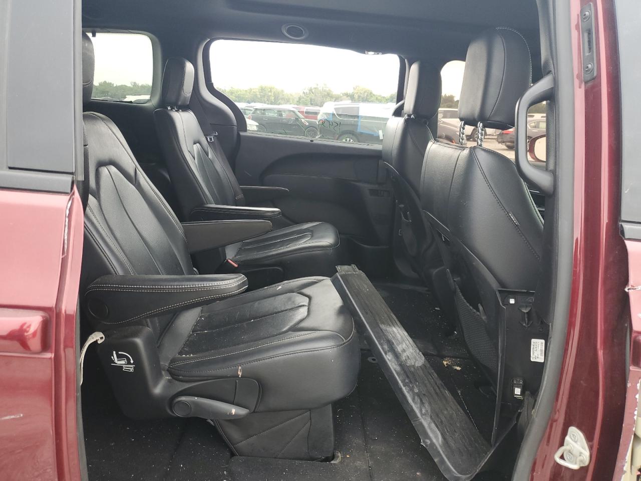 2020 Chrysler Pacifica Touring L VIN: 2C4RC3BG1LR270925 Lot: 85172885