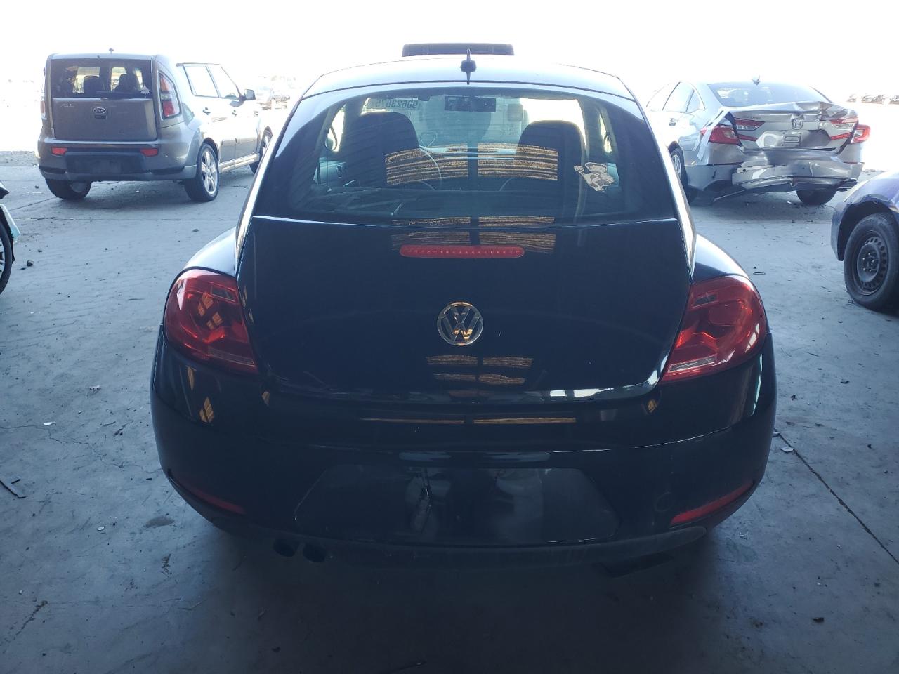 2014 Volkswagen Beetle VIN: 3VWF17AT6EM638148 Lot: 90623675