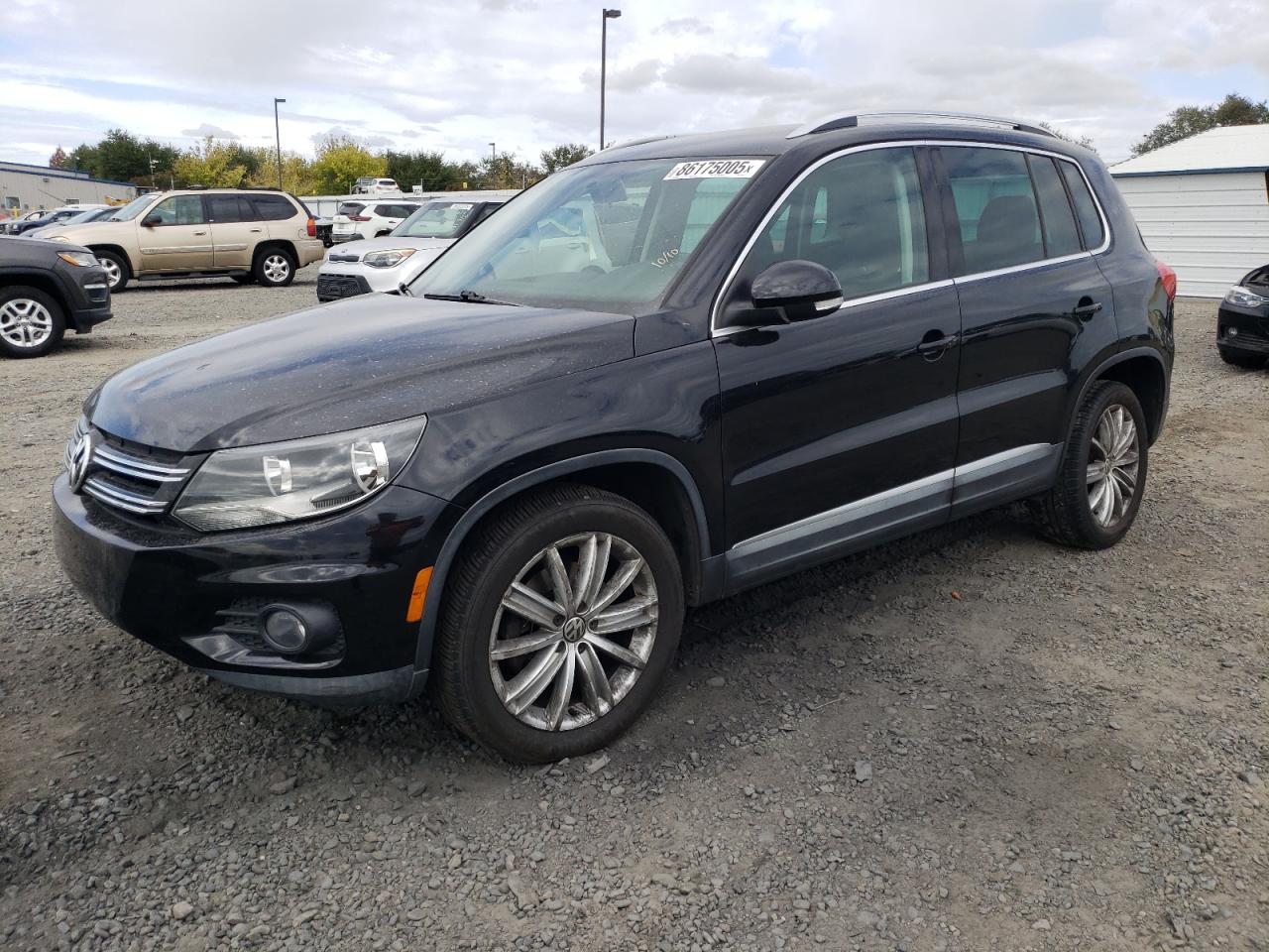 2015 Volkswagen Tiguan S