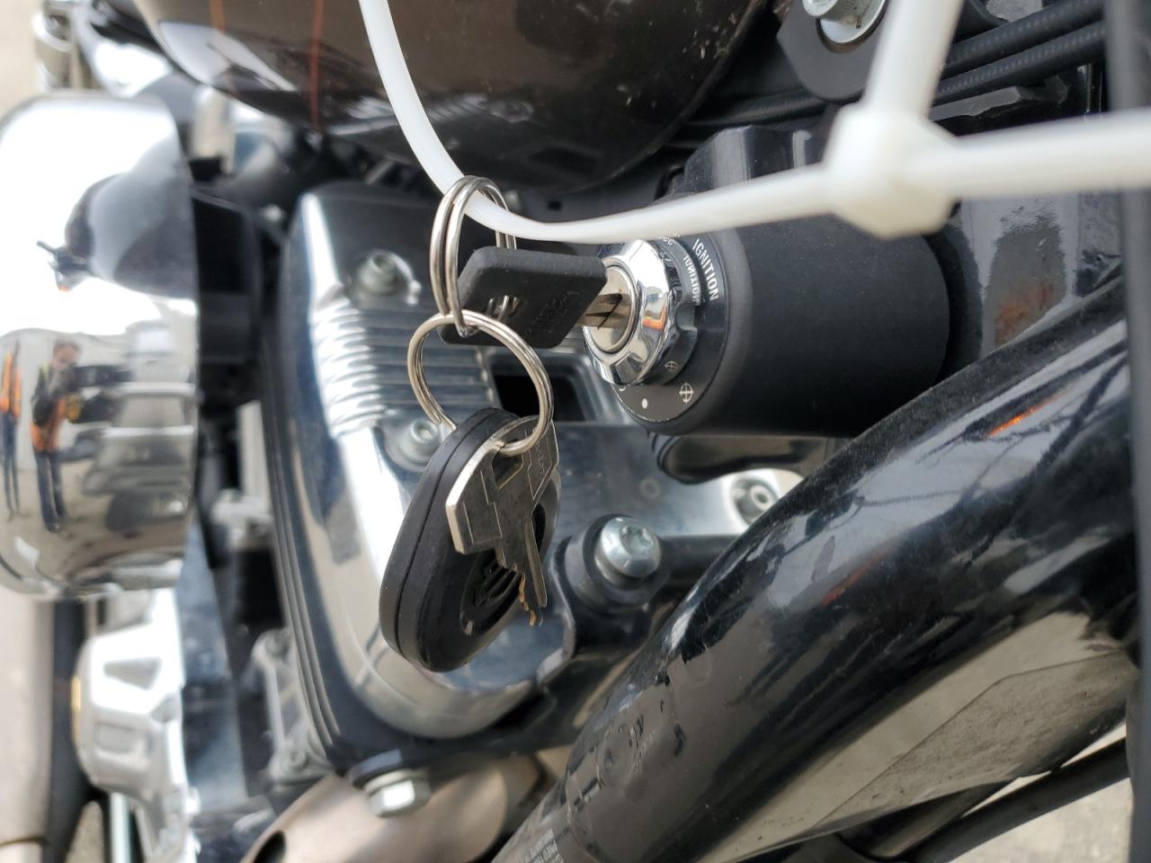 2013 Harley-Davidson Xl1200 C VIN: 5HD1CT3B7DC412969 Lot: 85090975