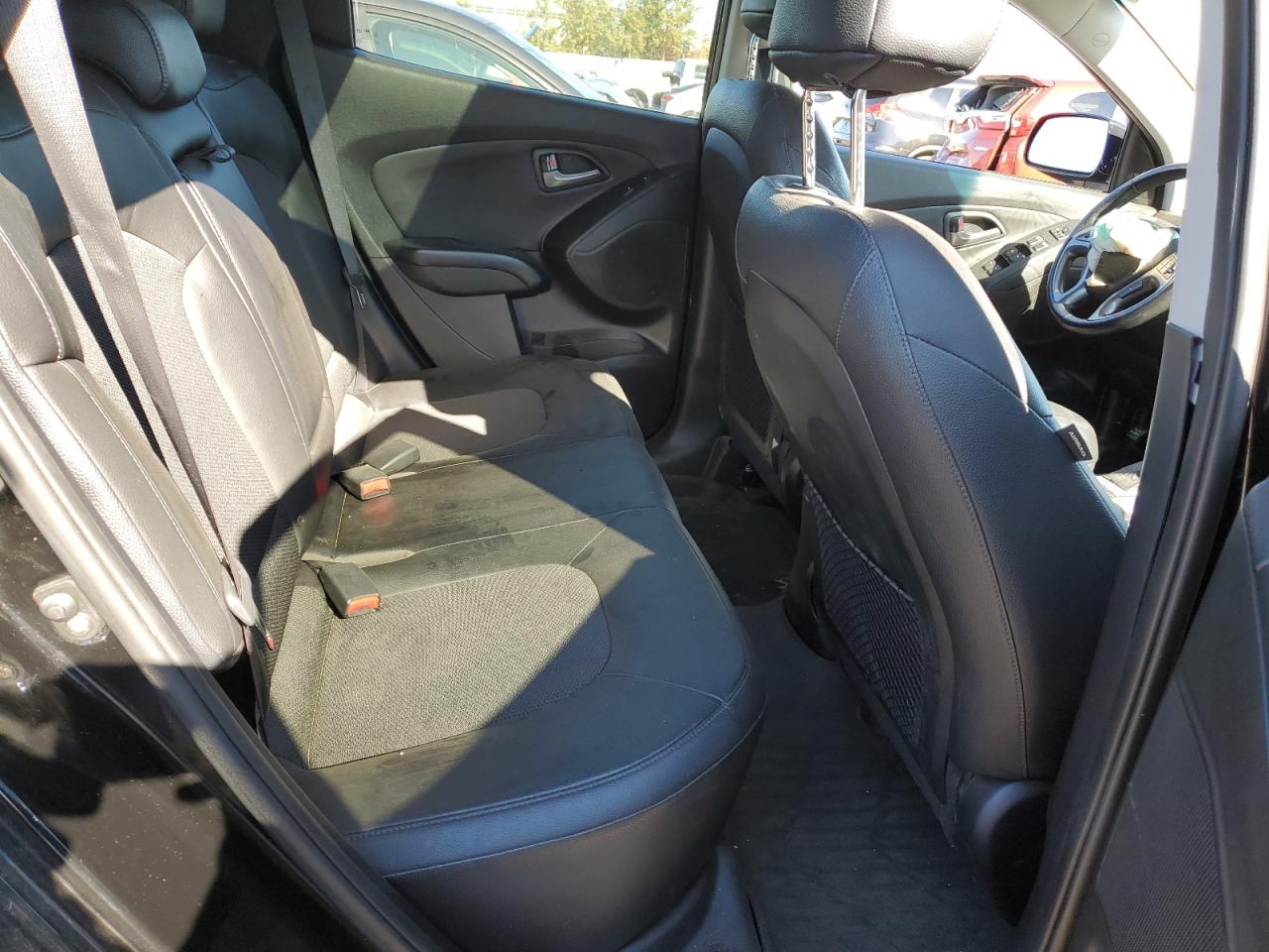 2015 Hyundai Tucson Limited VIN: KM8JUCAG3FU078808 Lot: 84170395