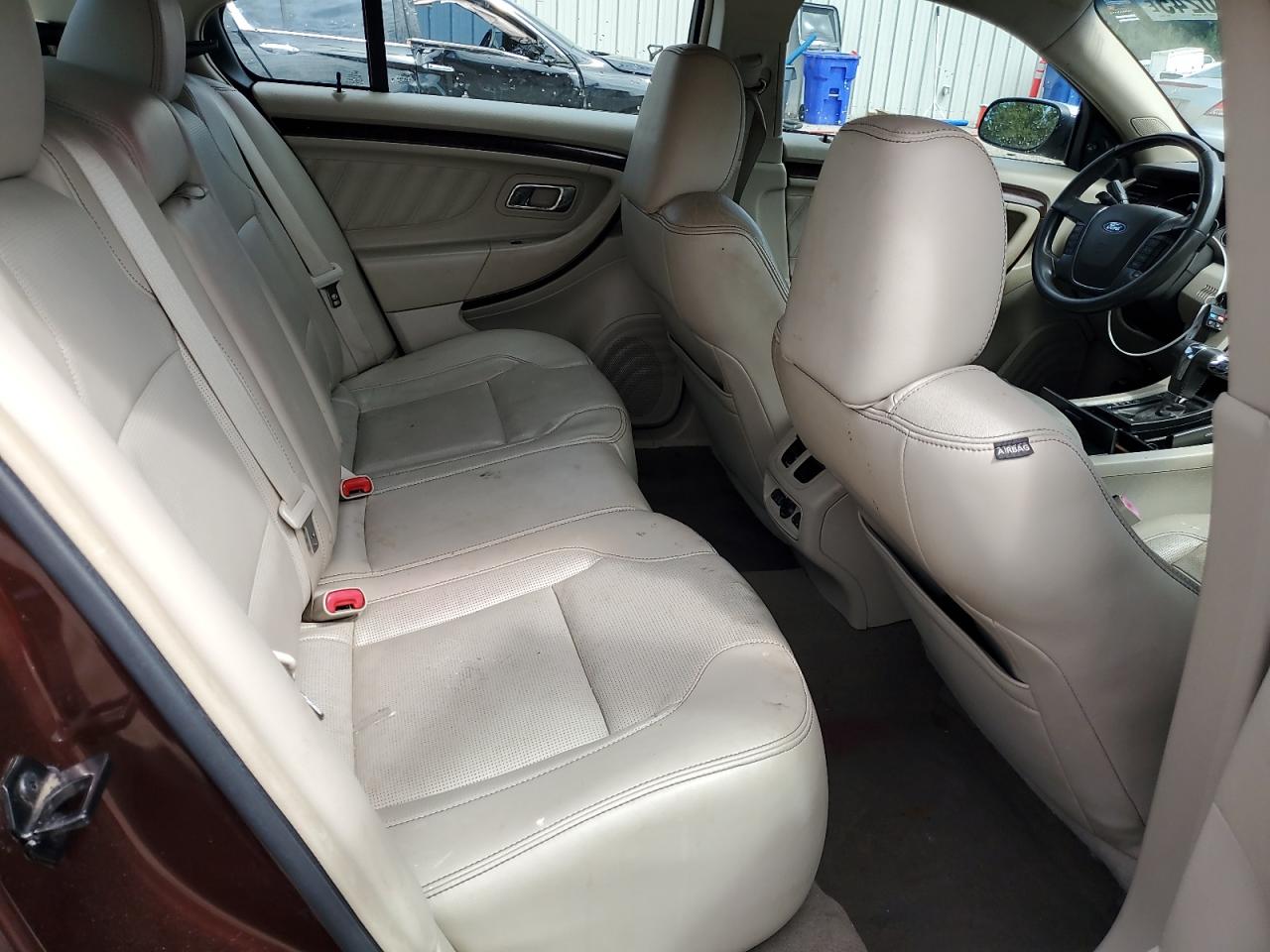 2010 Ford Taurus Limited VIN: 1FAHP2FW6AG163336 Lot: 84940245