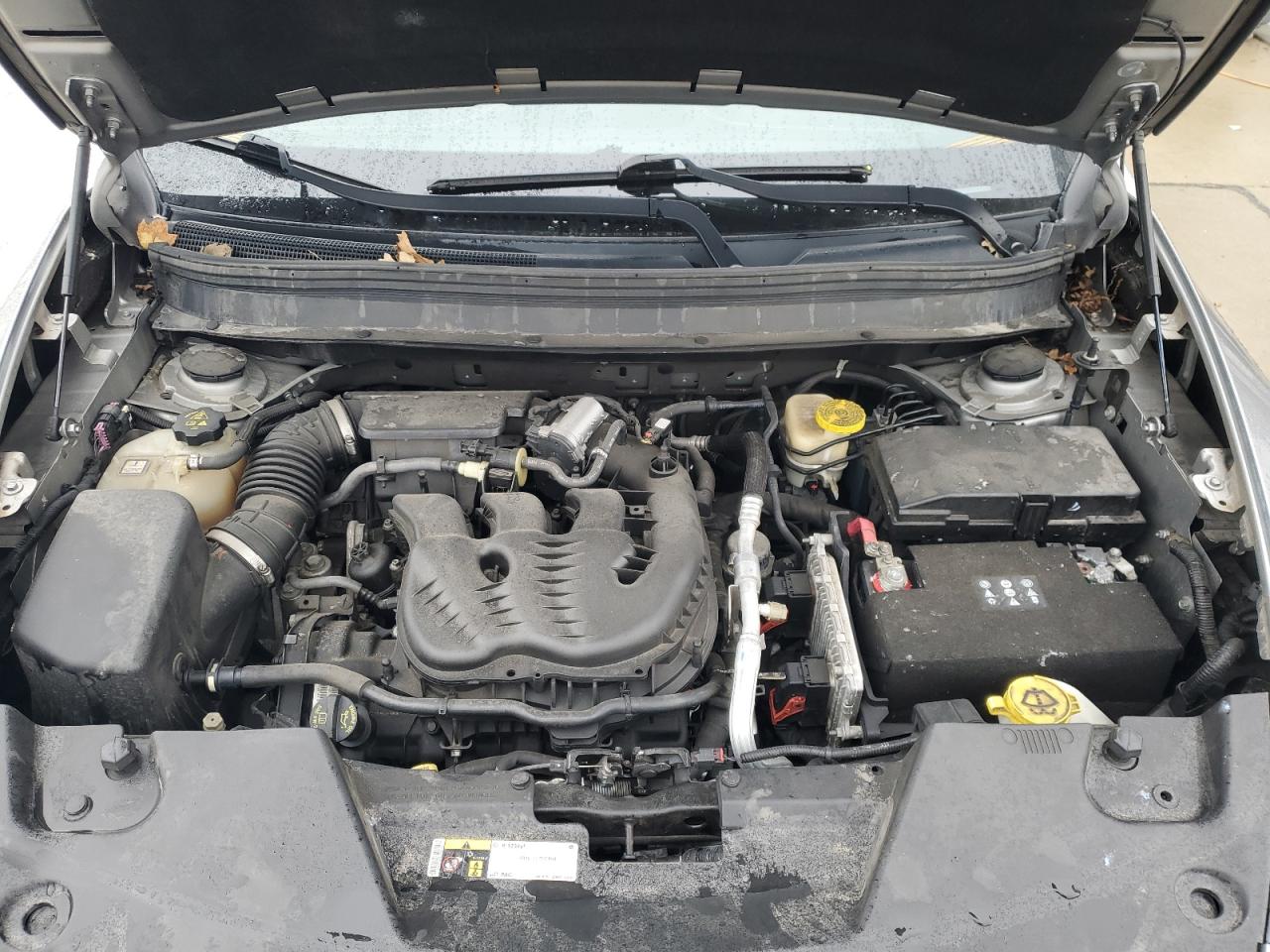 2015 Jeep Cherokee Limited VIN: 1C4PJMDS2FW735390 Lot: 90333665