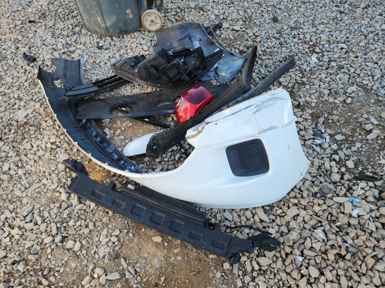 2015 Kia Sedona Lx VIN: KNDMB5C17F6055144 Lot: 82743255