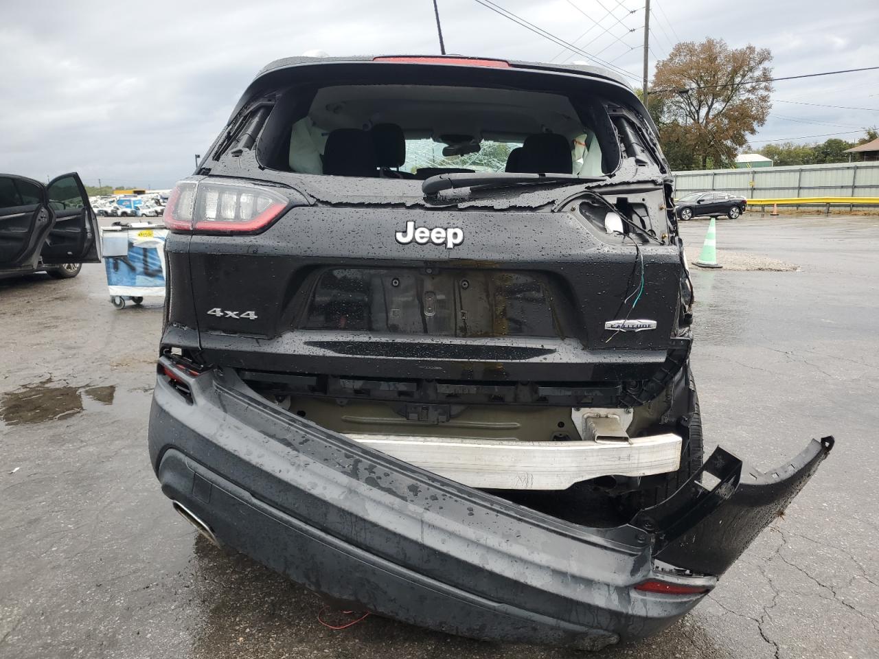 2019 Jeep Cherokee Latitude VIN: 1C4PJMCX9KD108236 Lot: 84845415