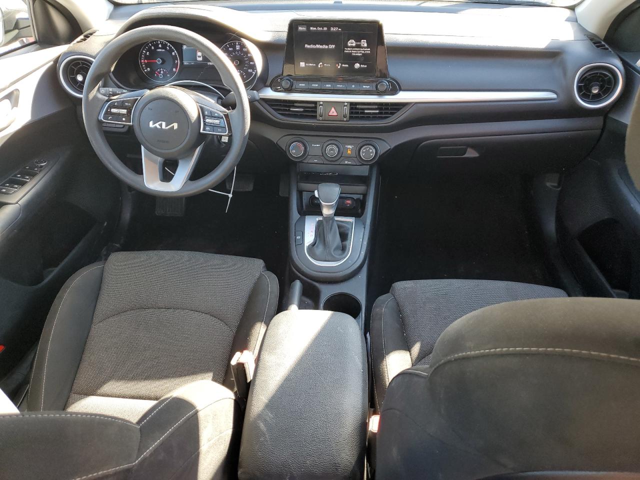 2024 Kia Forte Lx VIN: 3KPF24AD8RE772828 Lot: 82587095