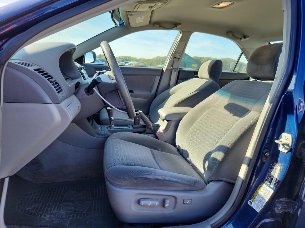 2005 Toyota Camry Le VIN: 4T1BE32K55U039611 Lot: 85185855