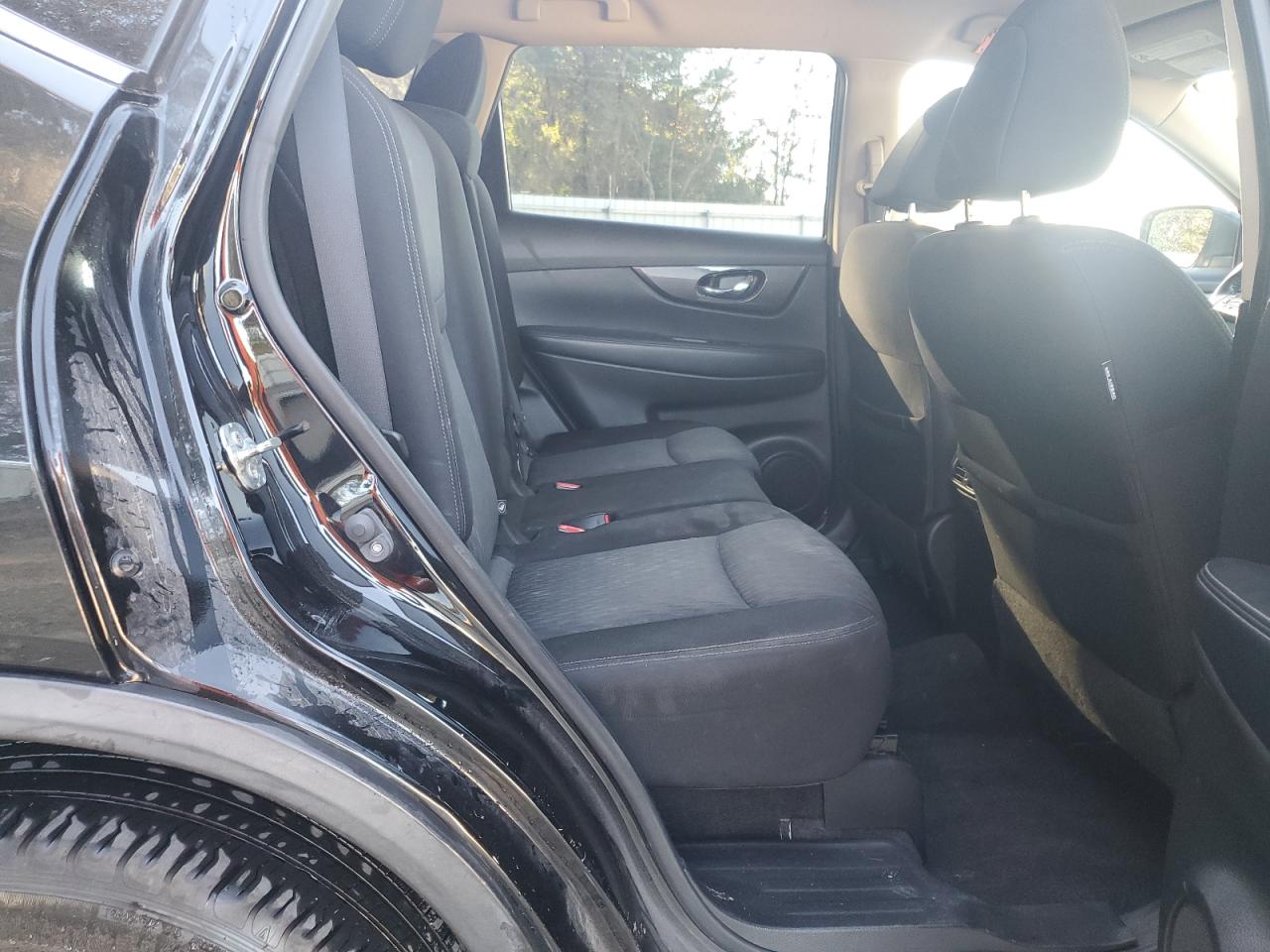 2019 Nissan Rogue S VIN: JN8AT2MV1KW388647 Lot: 87380015