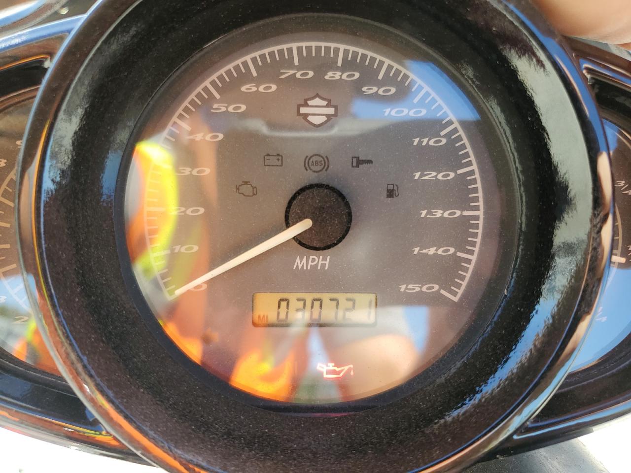 2008 Harley-Davidson Vrscdx VIN: 1HD1HHH188K801928 Lot: 81982835