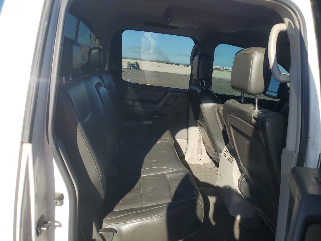 2004 Nissan Titan Xe VIN: 1N6AA07B34N591892 Lot: 82419365