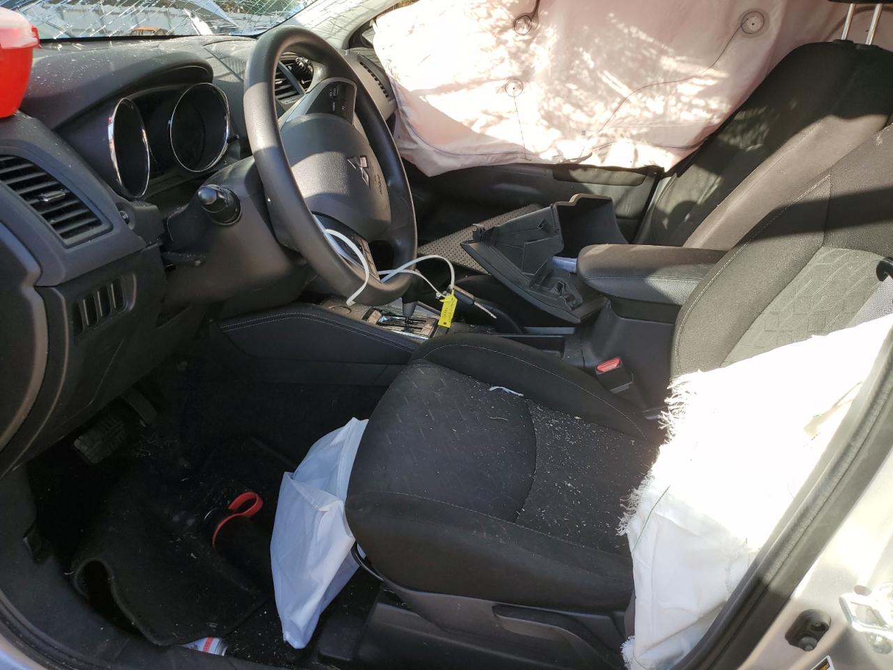 2020 Mitsubishi Outlander Sport Es VIN: JA4AP3AU3LU006398 Lot: 89832625