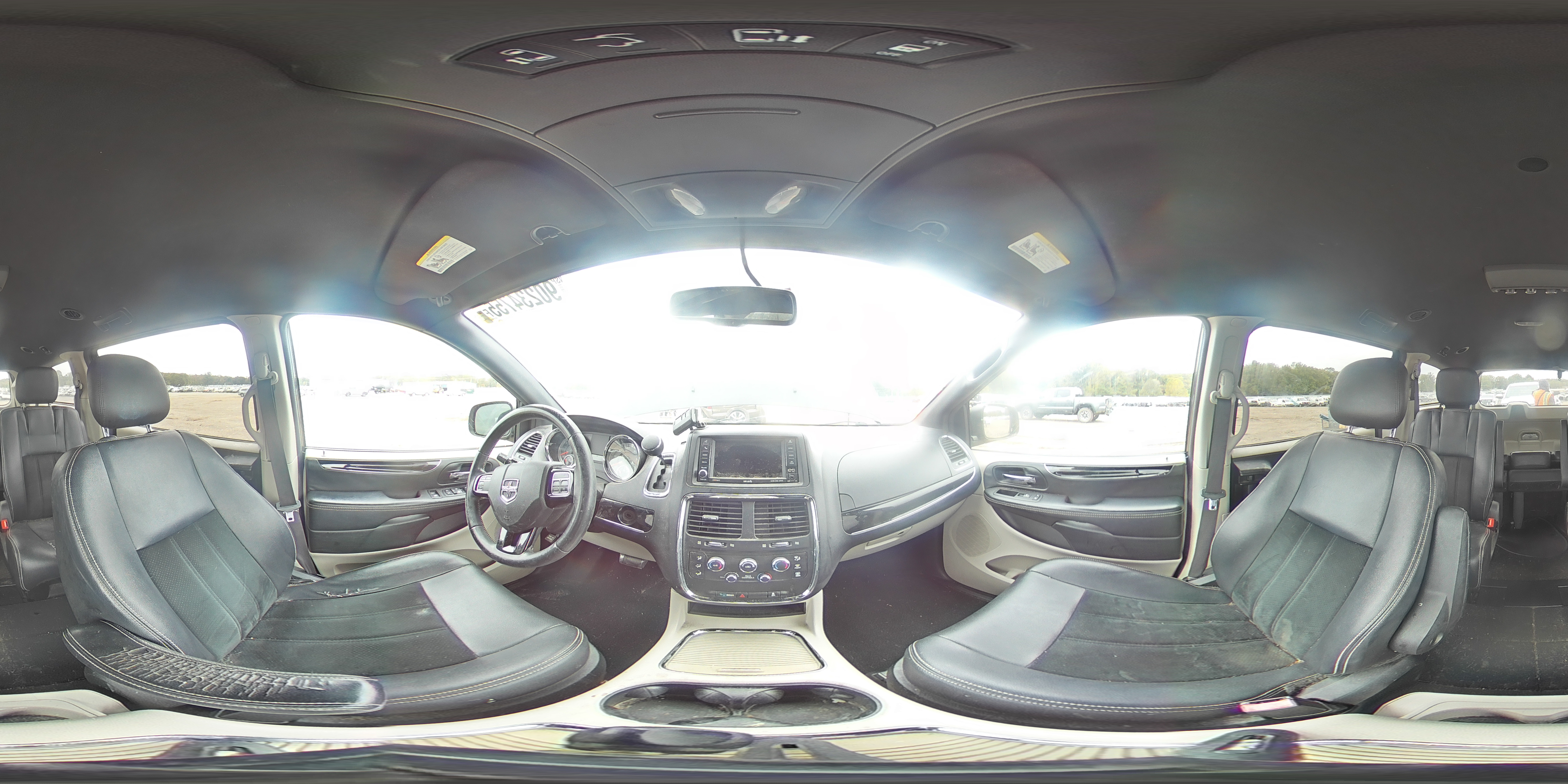 2017 Dodge Grand Caravan Sxt VIN: 2C4RDGCG0HR711132 Lot: 90234755