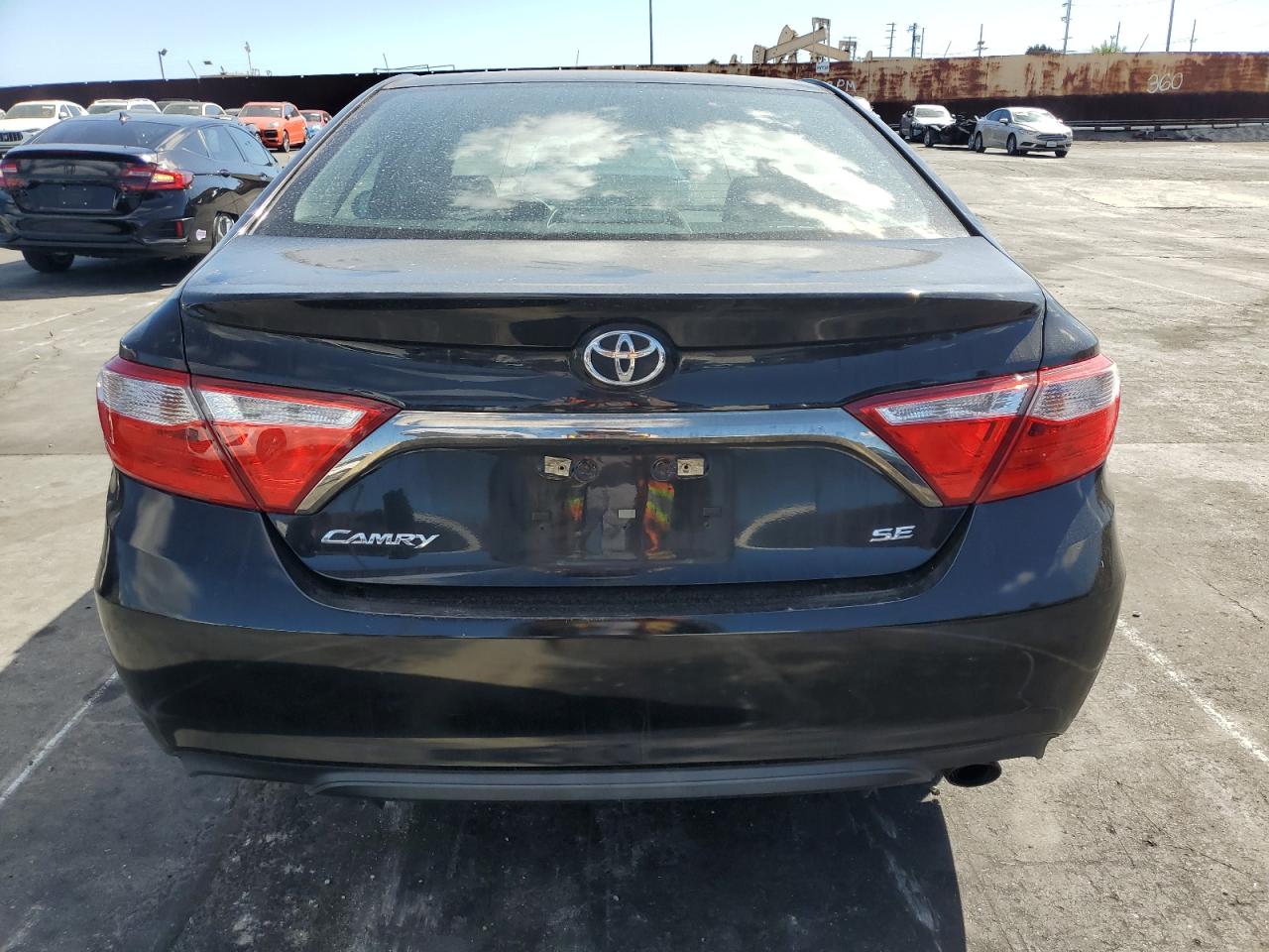 2016 Toyota Camry Le VIN: 4T1BF1FK7GU264188 Lot: 82210765