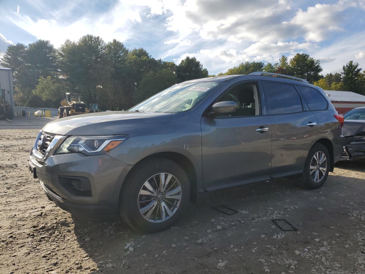 2020 Nissan Pathfinder S