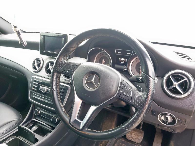2015 MERCEDES-BENZ GLA200 SPORT CDI AUTO 