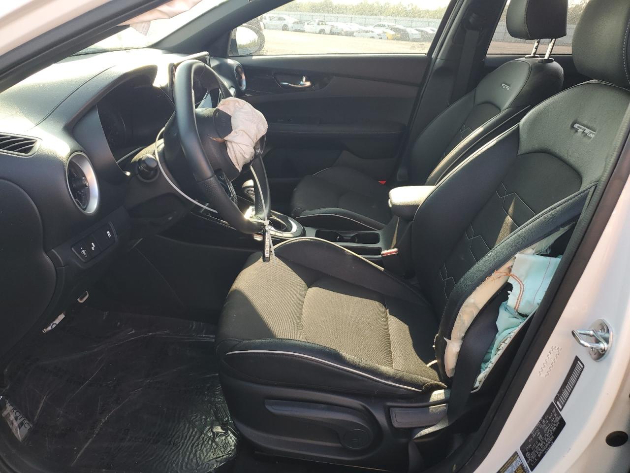 2024 Kia Forte Gt Line VIN: 3KPF54AD3RE829556 Lot: 82733845