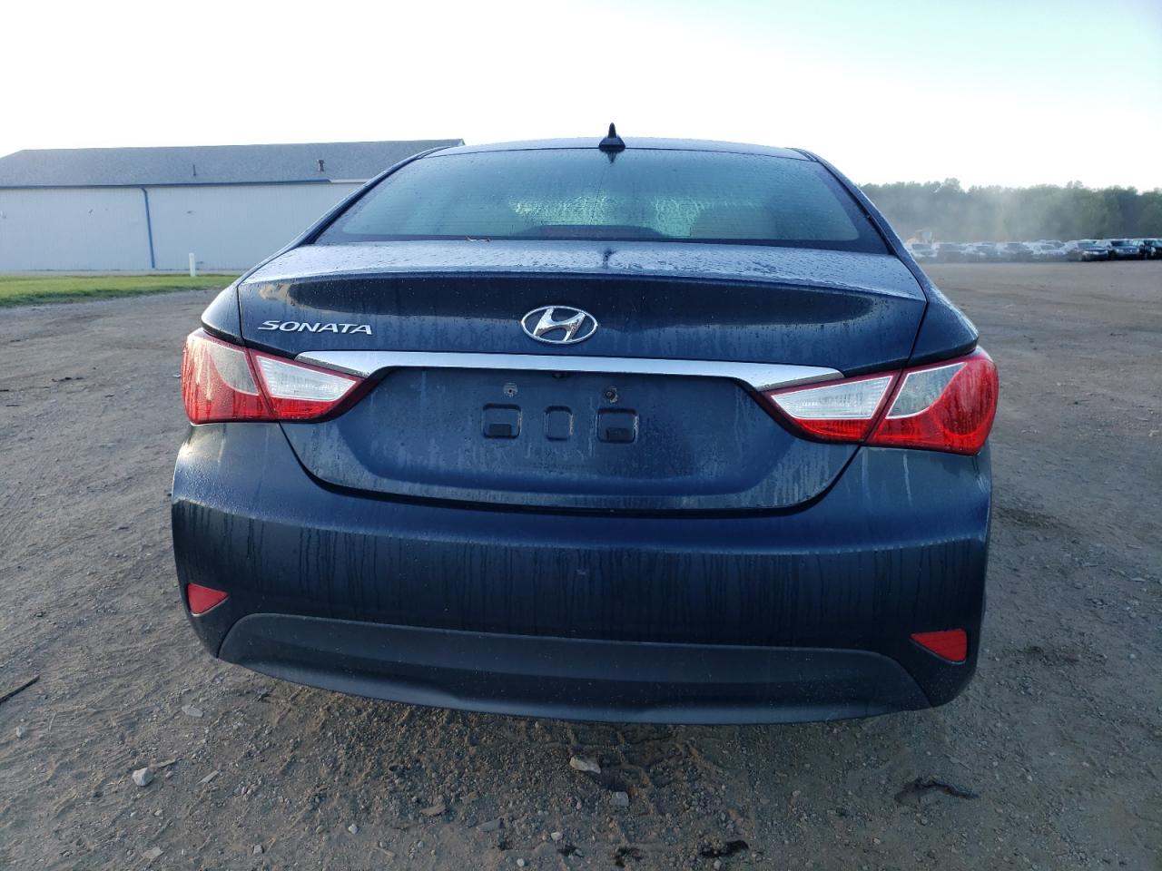 2014 Hyundai Sonata Gls VIN: 5NPEB4AC1EH840945 Lot: 82502615