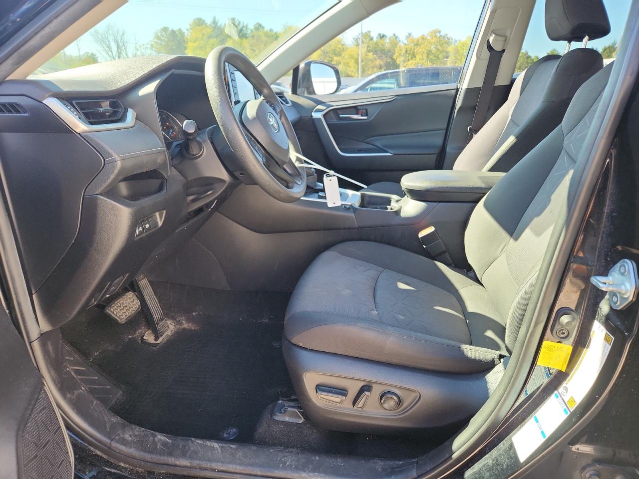 2021 Toyota Rav4 Xle VIN: JTMRWRFV8MD125209 Lot: 85157455