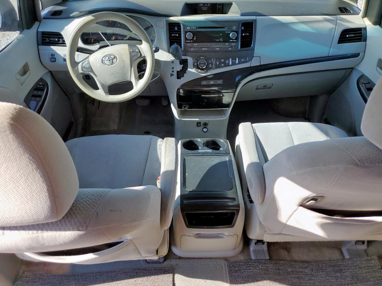 2013 Toyota Sienna Le VIN: 5TDKK3DC3DS331974 Lot: 82436305