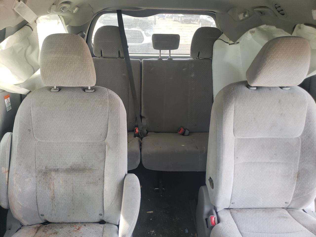 2015 Toyota Sienna Le VIN: 5TDJK3DC6FS096808 Lot: 84650195