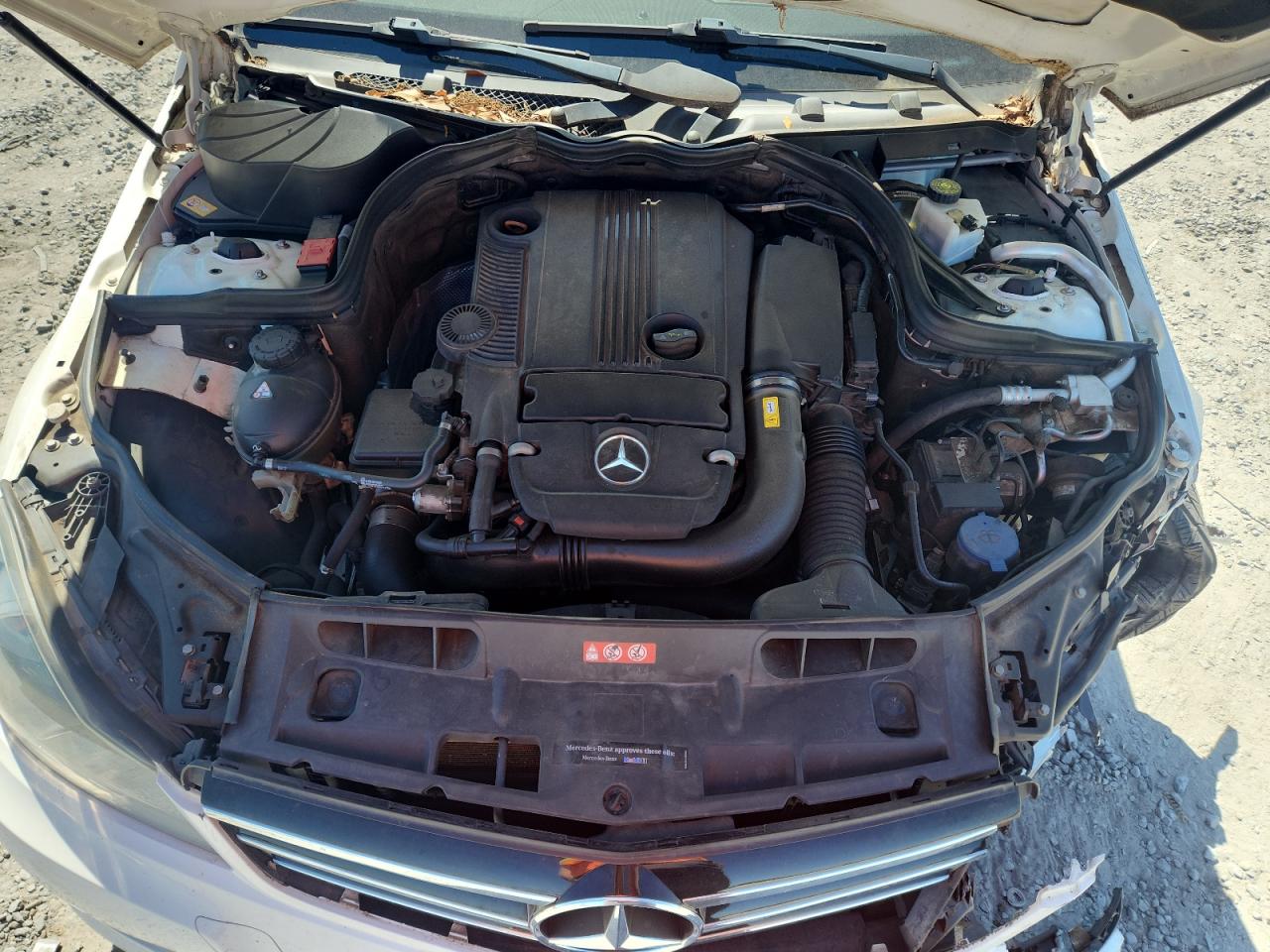 2014 Mercedes-Benz C 250 VIN: WDDGF4HBXEA930179 Lot: 81979485